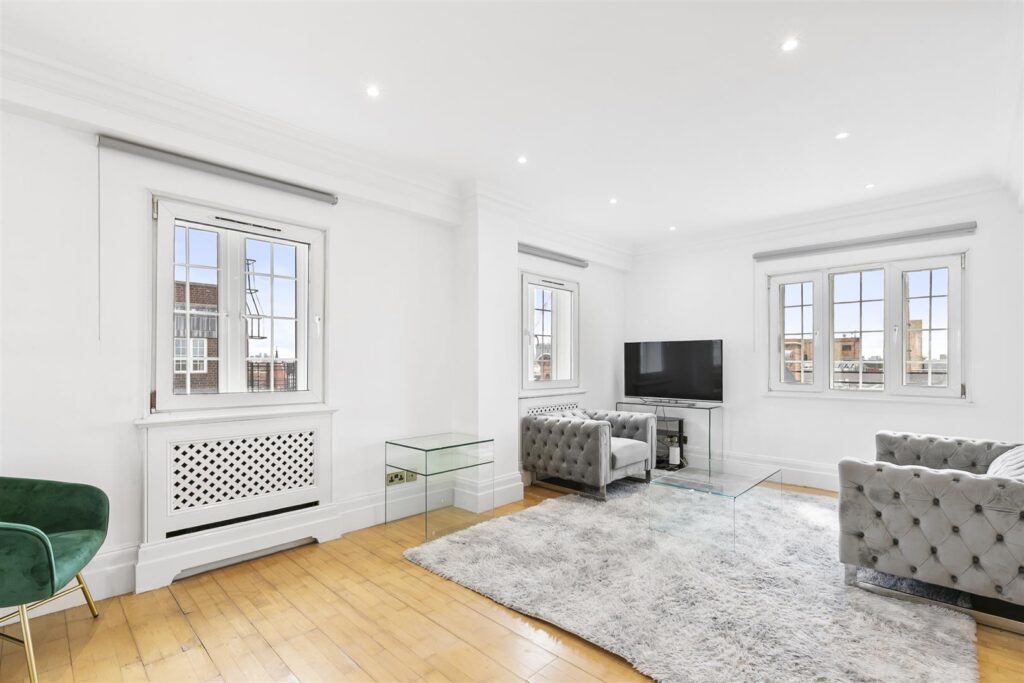 Princes Court, Brompton Road, Chelsea, London, SW3 1ET Reception Room